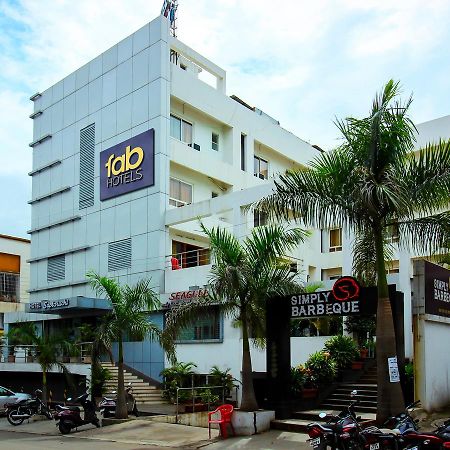Oyo 24197 Saptaruchi Hotel Pimpri-Chinchwad Bagian luar foto