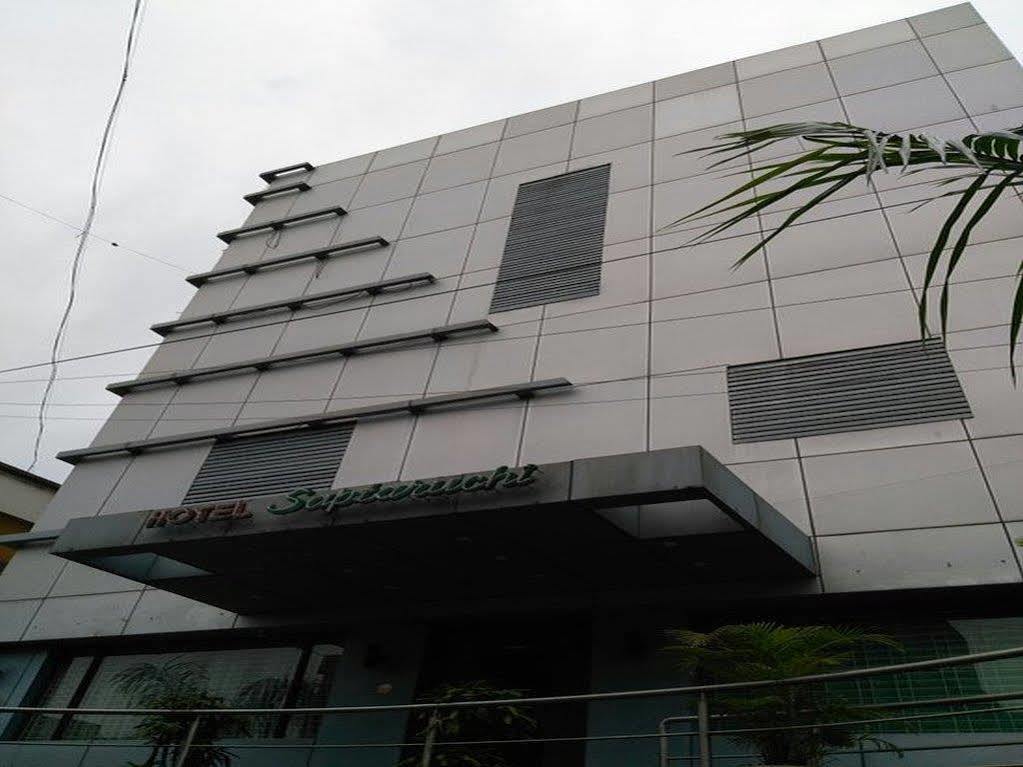 Oyo 24197 Saptaruchi Hotel Pimpri-Chinchwad Bagian luar foto