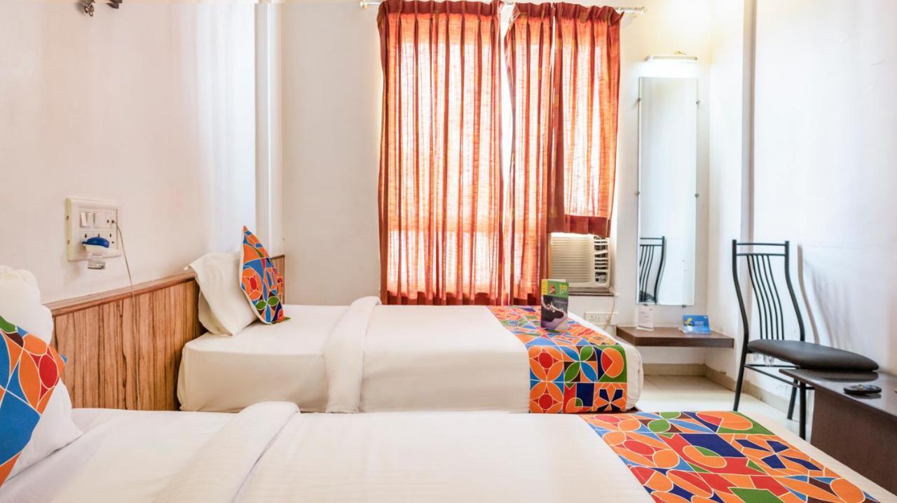 Oyo 24197 Saptaruchi Hotel Pimpri-Chinchwad Bagian luar foto